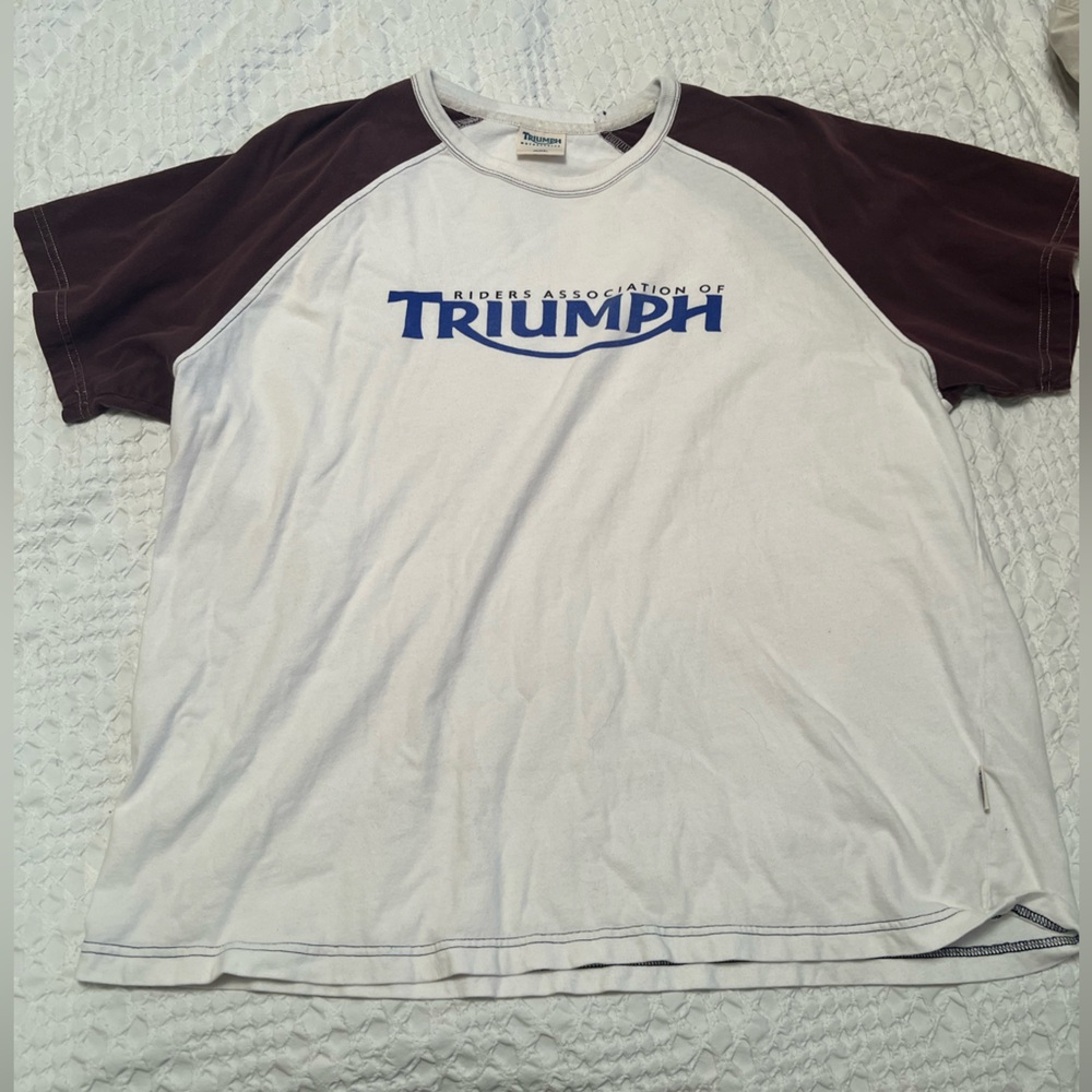 ⭐️Triumph White and Dark Brown Raglan Tee